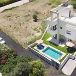 Green Villa